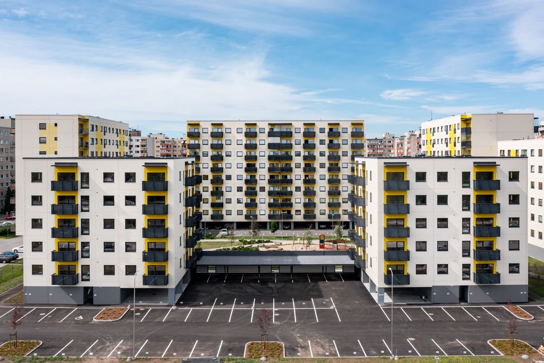 Peterburi tee 113, Tallinn 2021. aasta suvel on valminud Tallinnas aadressil Peterburi tee 113 6-korruseline korterelamu - ühes majas on 25